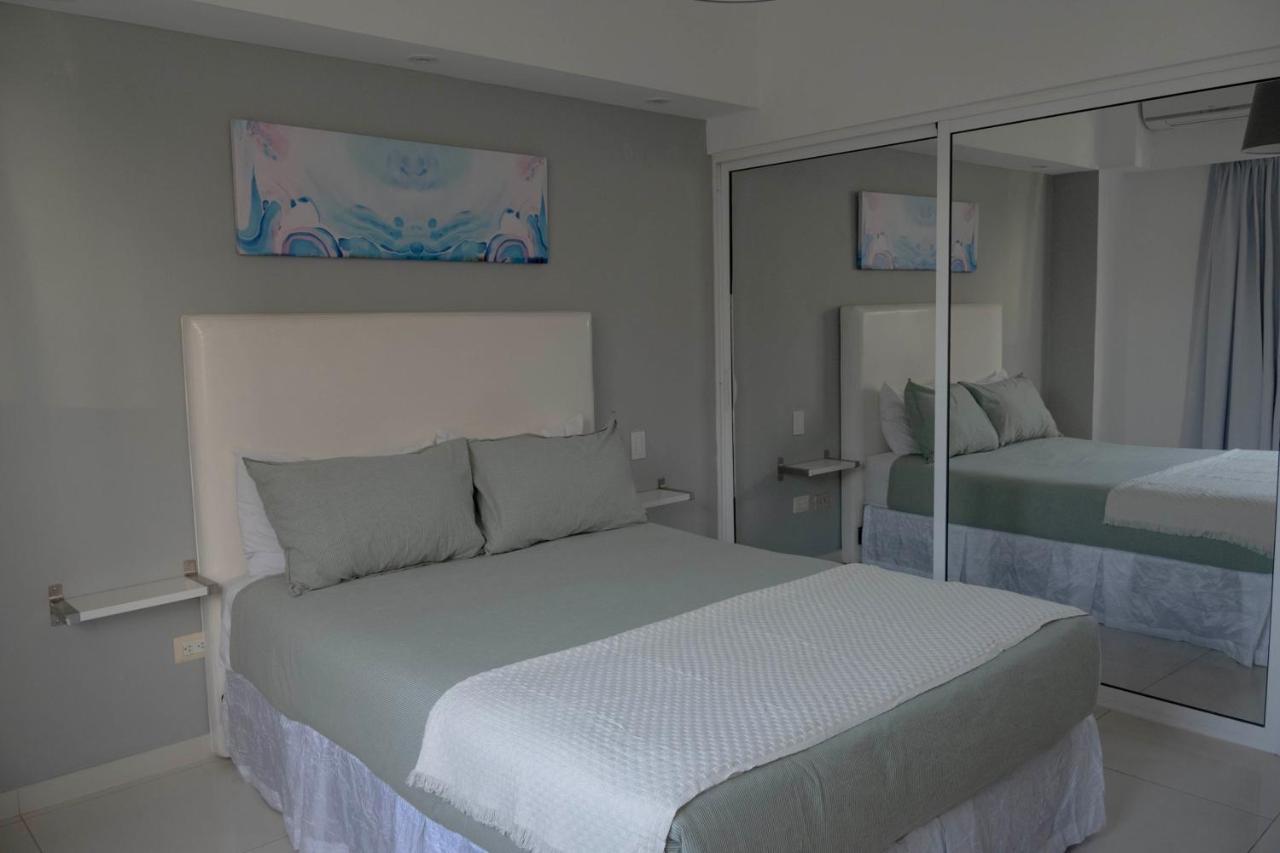 Lincoln Suite Santo Domingo Exterior photo